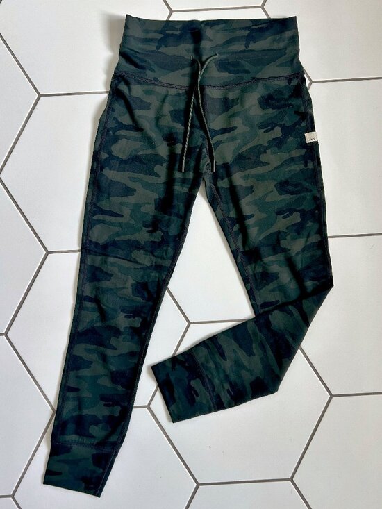 Vuori Pants - Vuori Daily Track Legging Sz Small